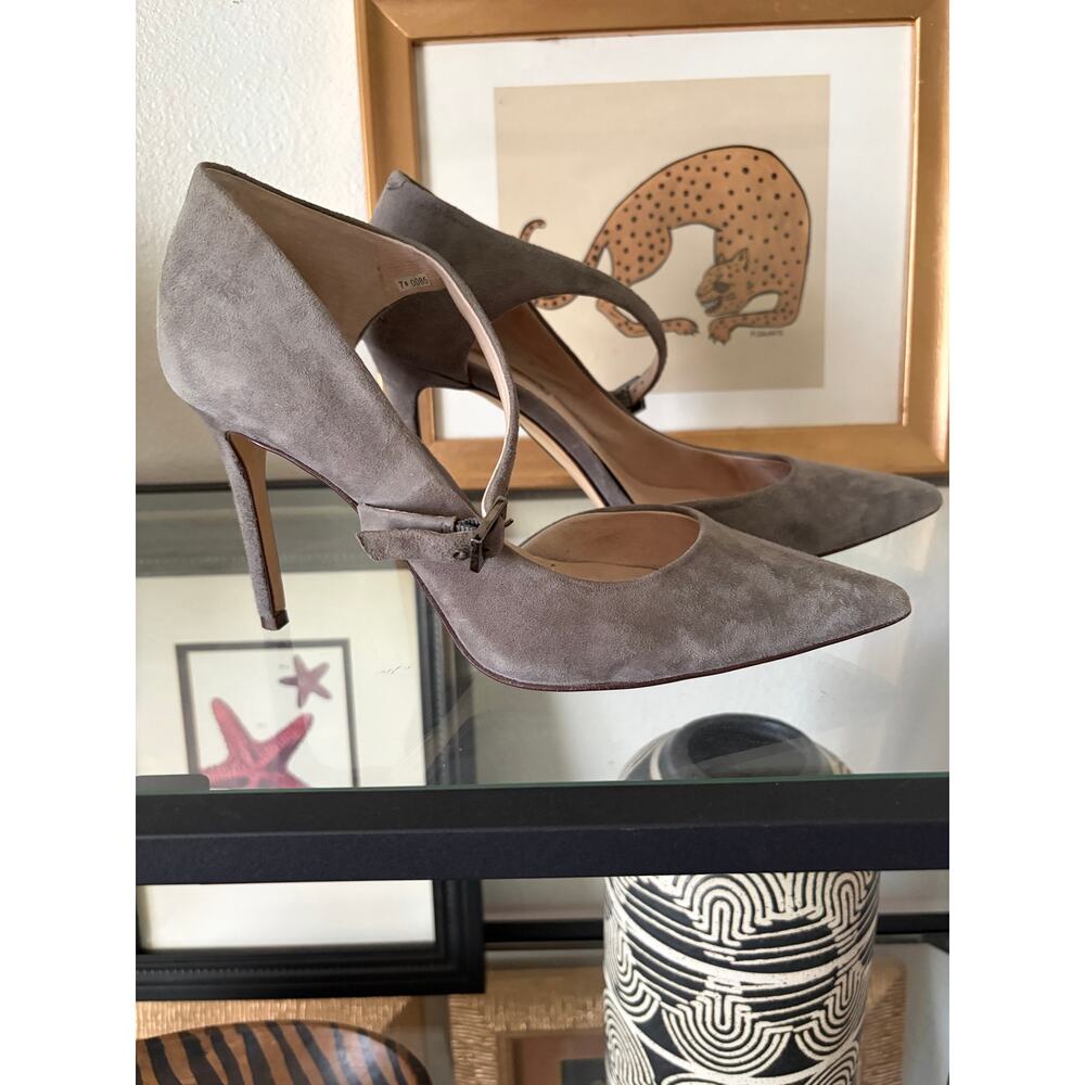 Louise et Cie Esperance Suede Pointed Toe Ankle Strap Pumps Taupe Womens 7.5 - Picture 3 of 6